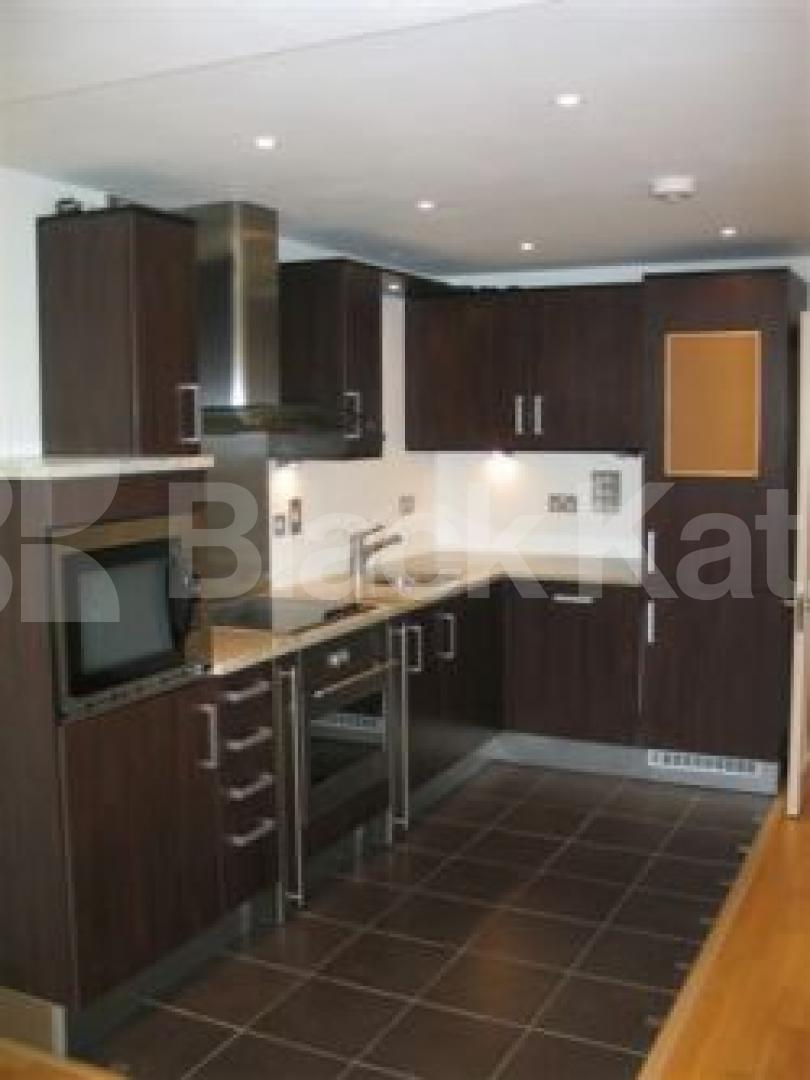 			Must be seen, 2 Bedroom, 1 bath, 1 reception Flat			 Hanway Place, SOHO/WEST END W1